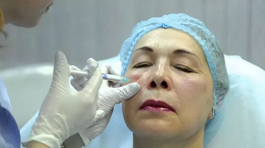bioreinforcement untuk peremajaan wajah